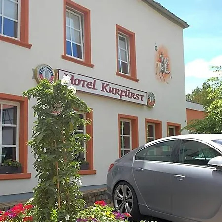 酒店 Kurfuerst Garni 格尔梅斯海姆