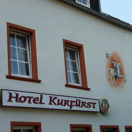 Kurfuerst Garni Hotel 3*